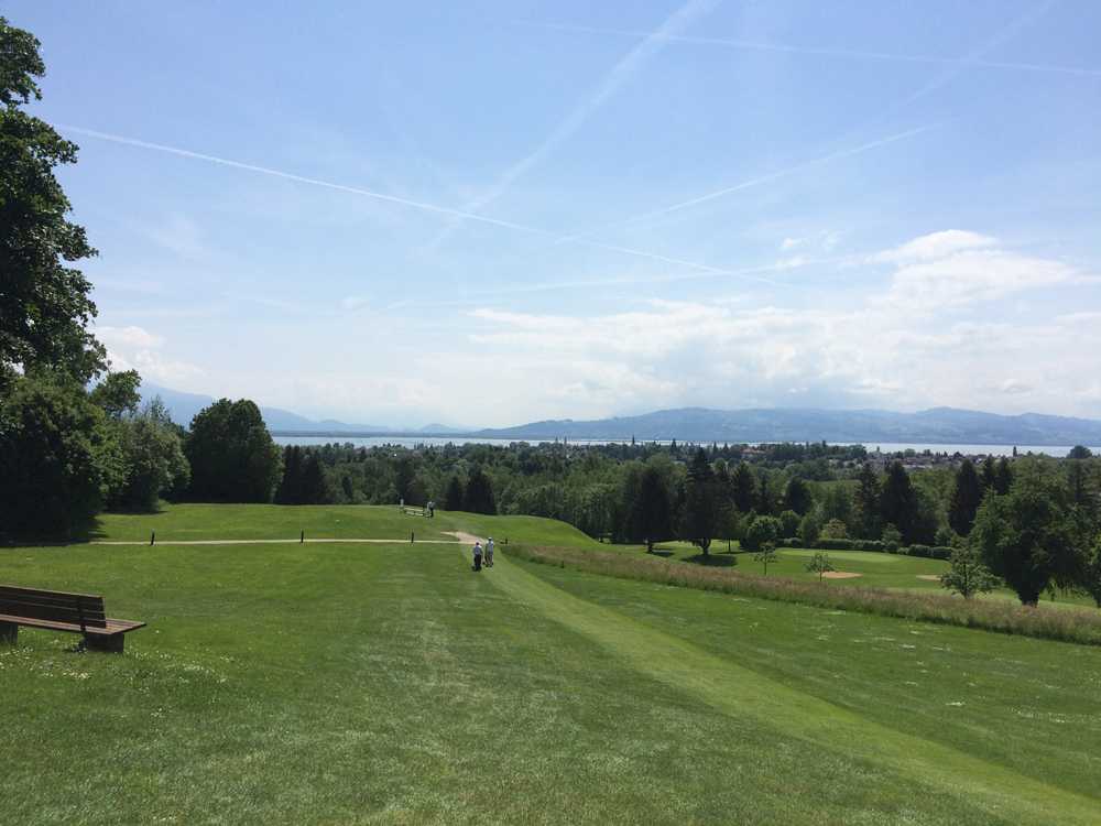 Blick auf den Bodensee (Bahn 17 und 18)